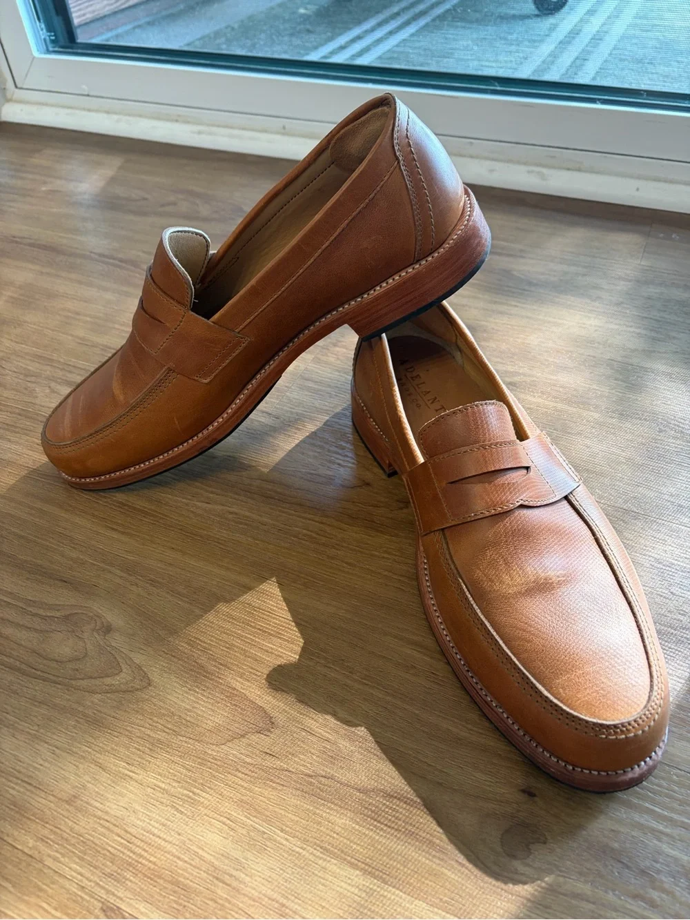 Adelante tan leather